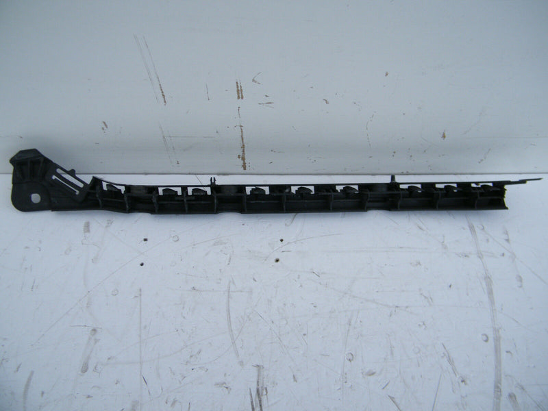 MERCEDES W212 E-Class 2010-15 BUMPER GUIDE MOUNT BRACKET RIGHT SIDE A2128800230
