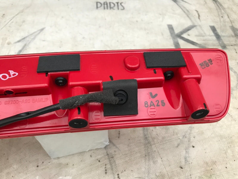 KIA CEED MK2 JD PROCEED 2012-22 NEW GENUINE LED STOP THIRD BRAKE LIGHT 92700-A20
