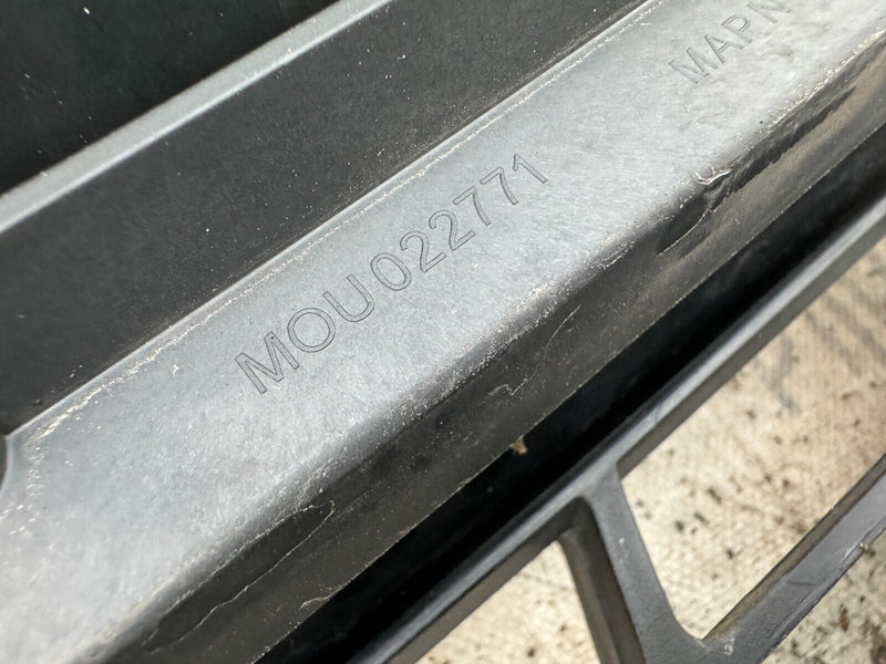 RENAULT TRAFIC 2019-ON FRONT UPPER GRILLE GENUINE 623109221R