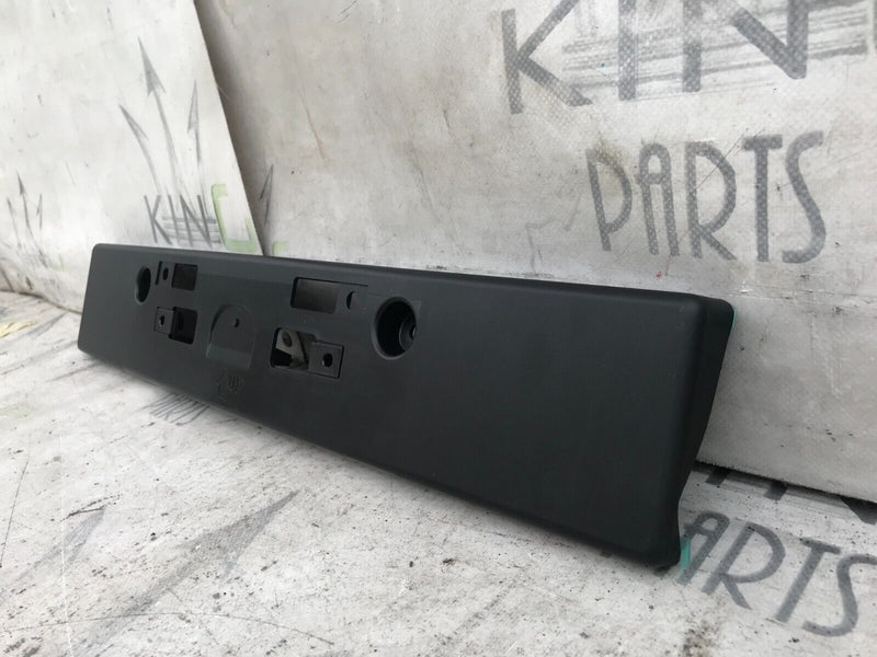 NISSAN JUKE F15 2010-14 PREFACELIFT FRONT NUMBER PLATE HOLDER 96210BA61B