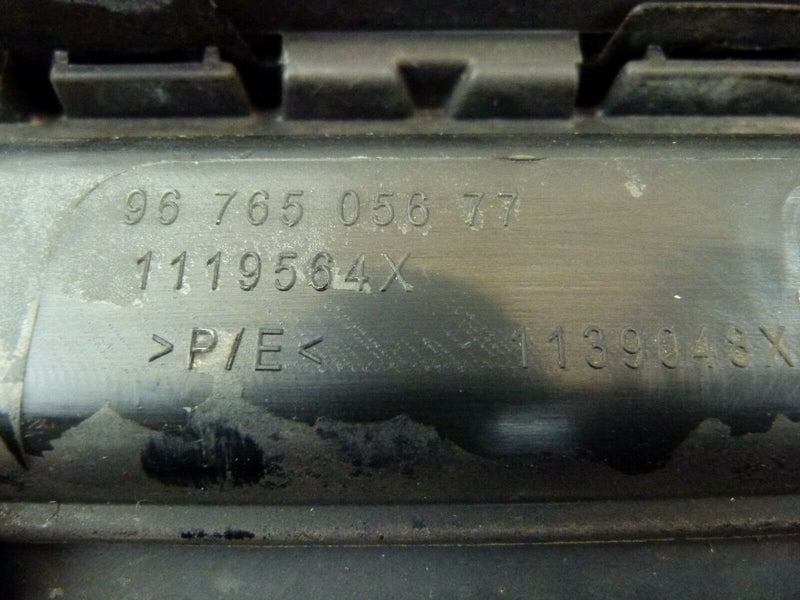 PEUGEOT 208 (fits: FACELIFT) 2012-2018 GENUINE REAR BUMPER PDC 9676505677