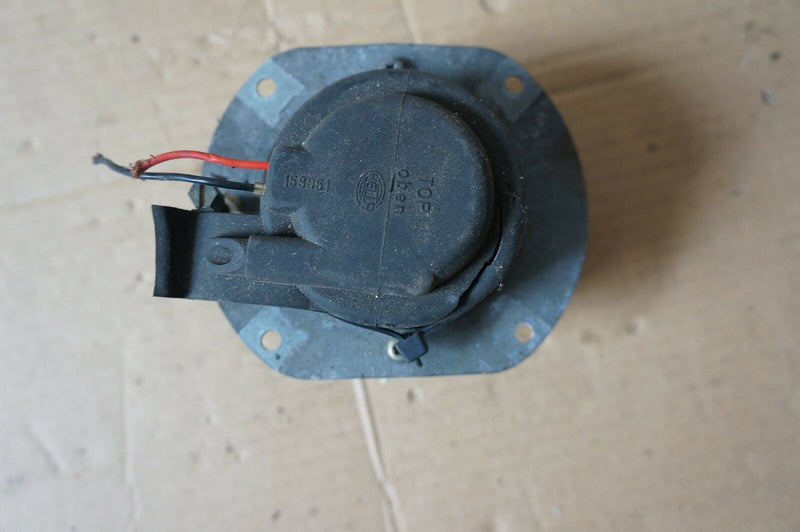 Hella Fog Light MERCEDES TOYOTA 1N0 008 582-007 (S10-33)