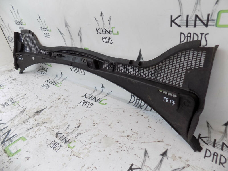 SKODA OCTAVIA 2004-2009 FRONT WINDSCREEN WIPER SCUTTLE PANEL 1Z1819415F