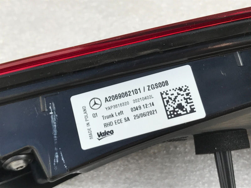 MERCEDES W206 ESTATE 2021-ON *8PIN REAR TAIL LIGHT LEFT PASSENGER A2069062101