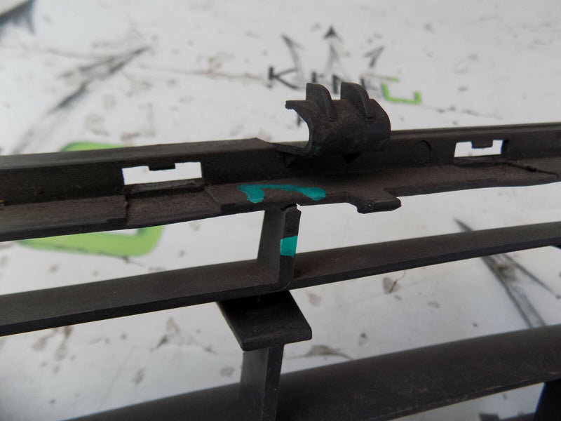 VAUXHALL CORSA D 2007-10 FRONT BUMPER LOWER GRILL GRILLE GENUINE 13179942