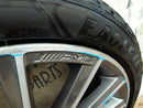 MERCEDES W205 ALLOY WHEEL 19" AMG 7.5JX19H2 ET44 A2054011300 TYRE DAMAGE