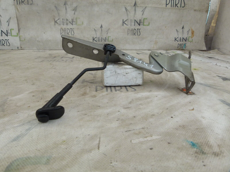 VW UP 2011-2016 PASSENGER LEFT SIDE BONNET HINGE GENUINE 1S0823301