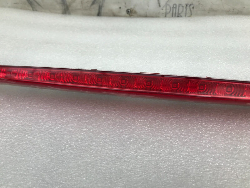 HYUNDAI i30 ESTATE HATCHBACK 2012-17 REAR STOP LED THIRD BRAKE LIGHT 92700-A650
