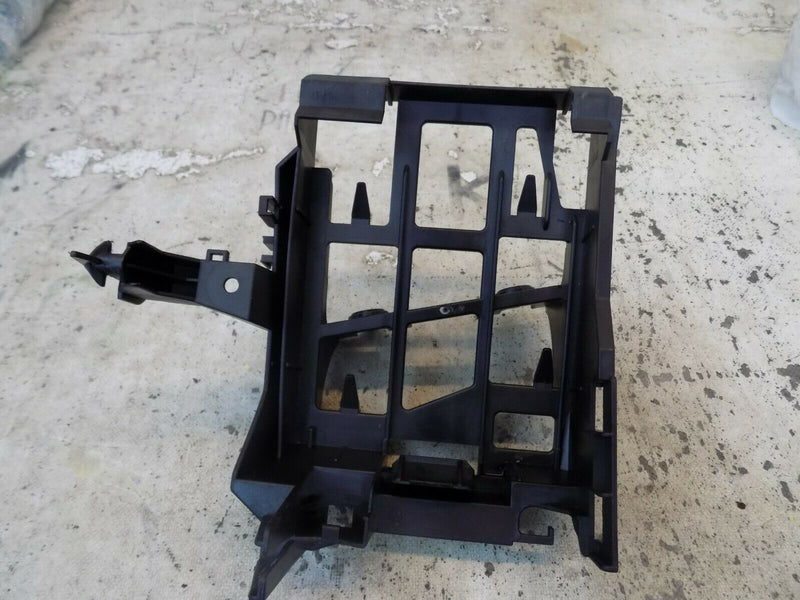AUDI A4 (B8/8K) 2008-2015 FUSE RELAY BRACKET HOLDER OEM 4H2971845