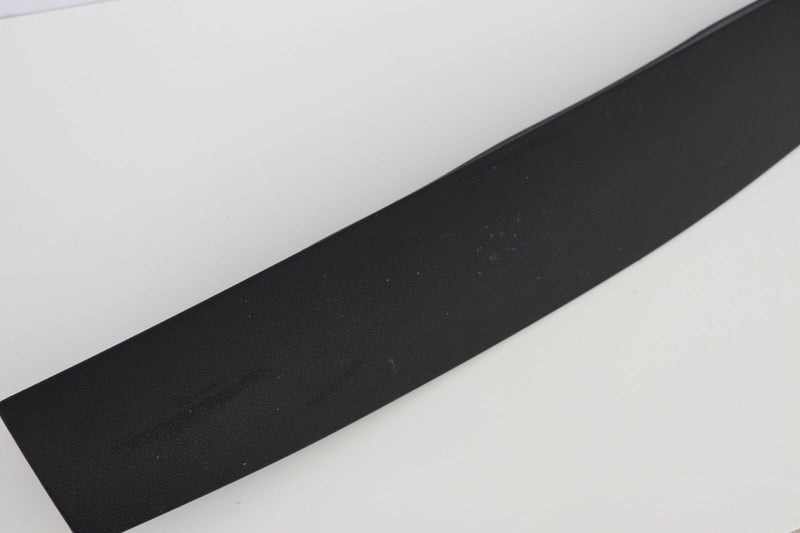 VW SHARAN 2010-ON TAILGATE TRIM BOOT LID TRIM PANEL 7N0867707 (B02-58)
