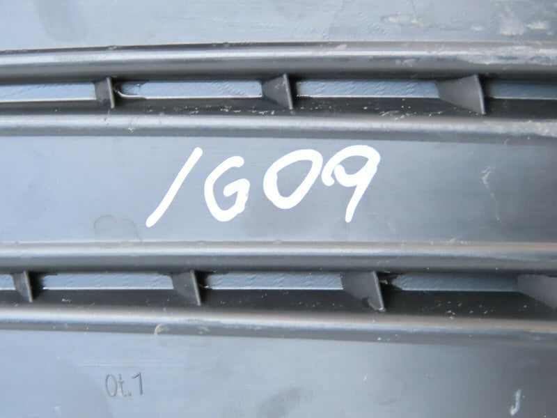 SKODA FABIA 2018-ON FRONT BUMPER RIGHT FOG LIGHT COVER GRILLE 6V0807368A