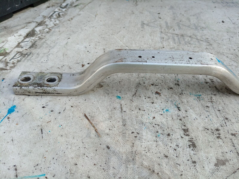 MERCEDES C CLASS W205 2014-21 BOTTOM STIFFENING BRACE MOUNT A2056107001 #