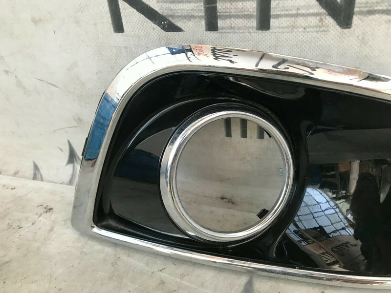 HYUNDAI IX35 2010-2015 FRONT BUMPER RIGHT SIDE FOG LIGHT GRILL 86586-2Y000