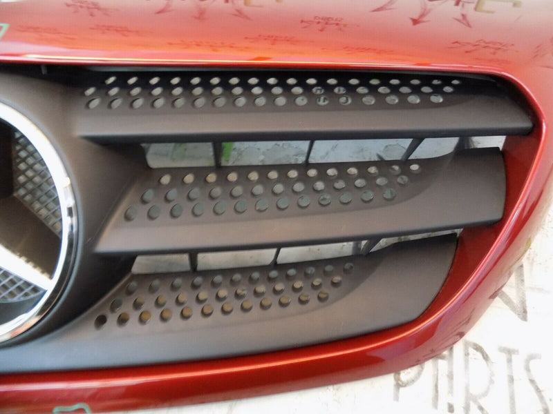 MERCEDES CITAN 2013-ON FRONT BUMPER GRILL EMBLEM IN MAROON A4158880023