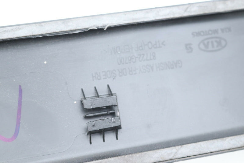KIA PICANTO 2017 2018 FRONT LEFT DOOR MOULDING GARNISH 87722-G6700 /S25-44