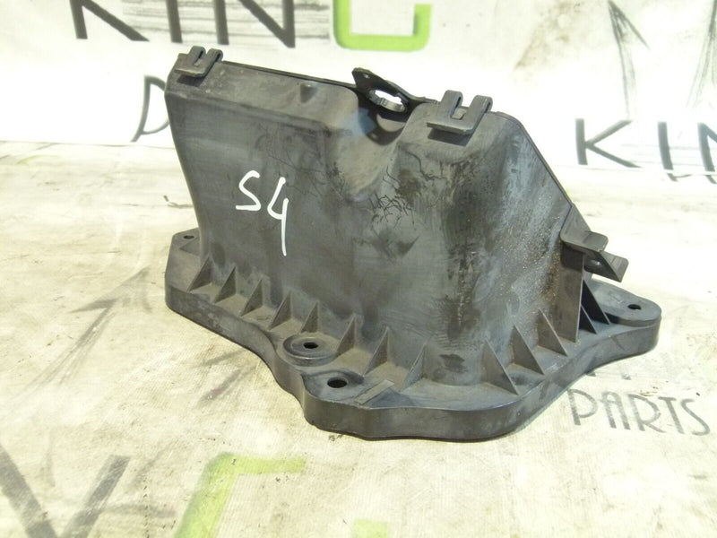 AUDI A4 S4 8W B9 2016-ON AIR INTAKE DUCT GRILL 8W2819904