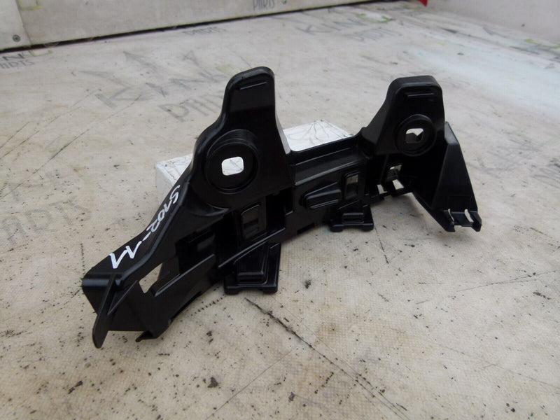 VOLKSWAGEN PASSAT B8 2014-19 REAR BUMPER LEFT BRACKET GENUINE 3G5807483 S102-11