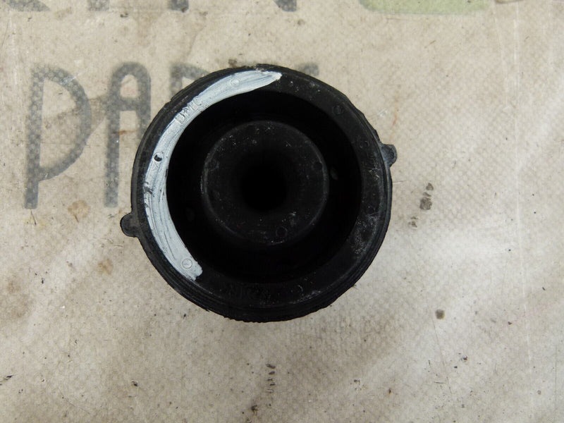 HYUNDAI TUCSON MK3 2015-2018 INSULATOR RADIATOR MOUNT GENUINE 25336C5000