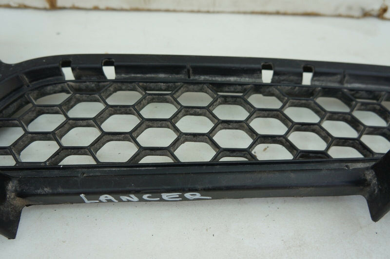 MITSUBISHI LANCER 2007-16 GENUINE BUMPER GRILL RADIATOR FRONT RIGHT SIDE -S34-17