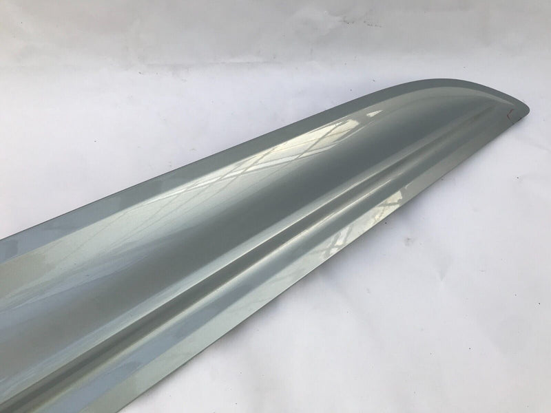PORSCHE MACAN S T GTS 2022  FRONT DOOR PANEL TRIM MOULDING RIGHT SIDE 95B837890