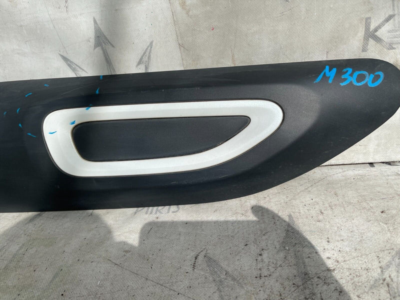 CITROEN BERLINGO 2018-ON FRONT LEFT DOOR MOULDING TRIM 9817695877