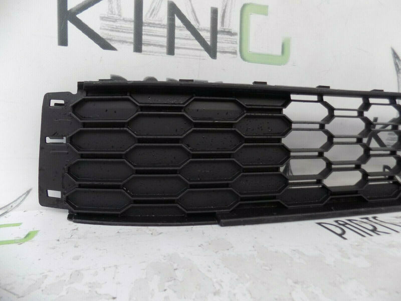 SKODA FABIA 2018 FACELIFT FRONT BUMPER GRILL LOWER CENTRE 6V0853677E