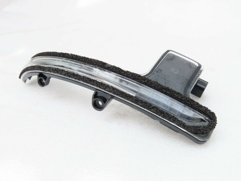 MAZDA CX-5 2017-ON RIGHT SIDE DOOR MIRROR INDICATOR KB7W-69-122 /S57-60