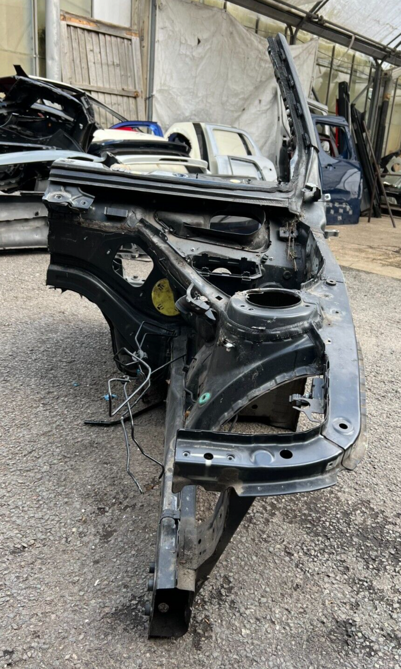 BMW 3 SERIES F30 2012-18 LEFT SIDE FRONT END BODY QUARTER PANEL PILLAR A CHASSIS