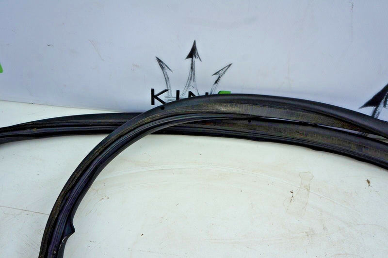 CITROEN C4 GRAND PICASSO 2006-2013 TAILGATE BODY SEAL GASKET