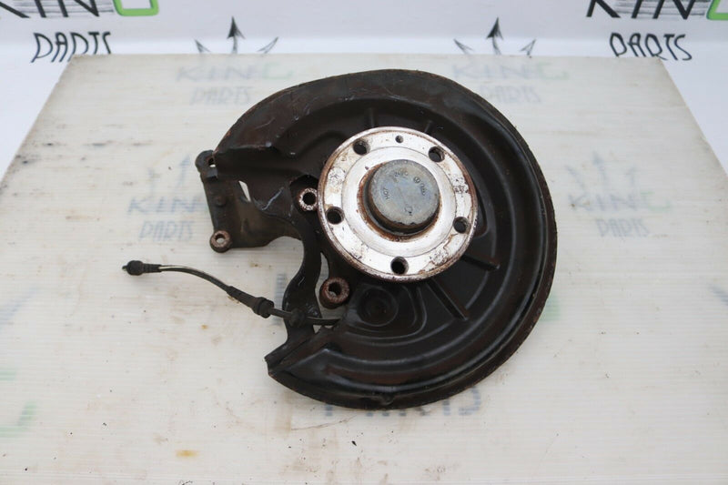 VW GOLF VI MK6 2008-2012 REAR RIGHT BEARING HUB BRAKE PLATE *3
