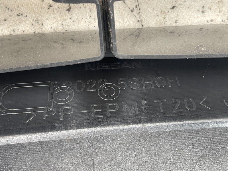 NISSAN LEAF ELECTRIC 2018-ON WHITE FRONT BUMPER GENUINE PDC 62022-5SH0H