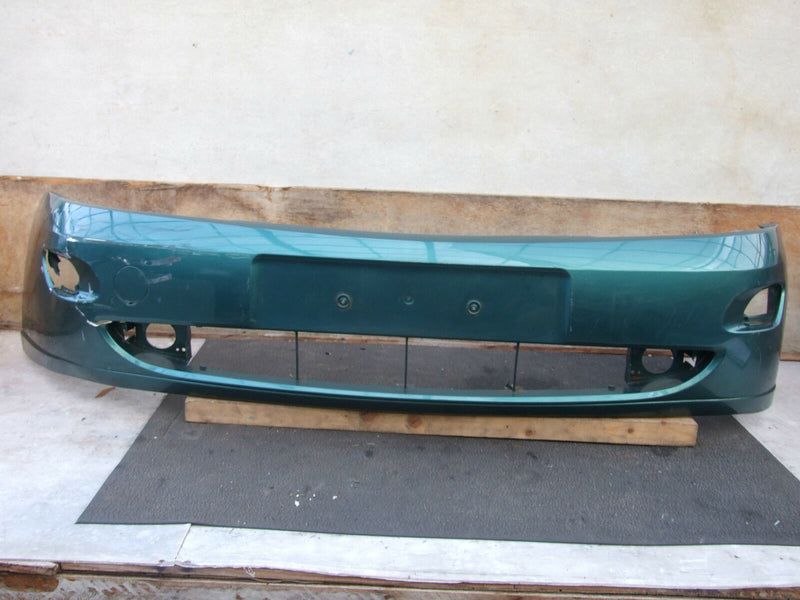 Ford Focus 1998-2002 Front Bumper Genuine Green (9039)