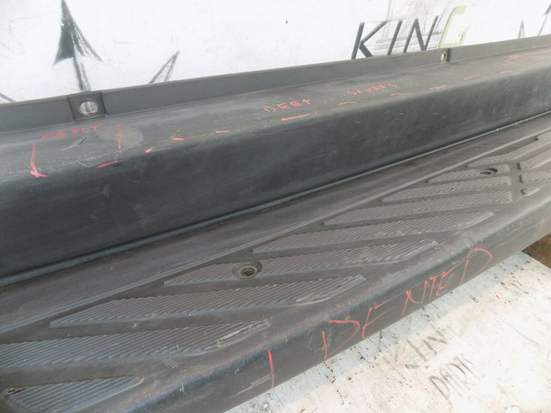 MERCEDES SPRINTER W906 REAR BUMPER STEP PANEL P/N: A9068802471