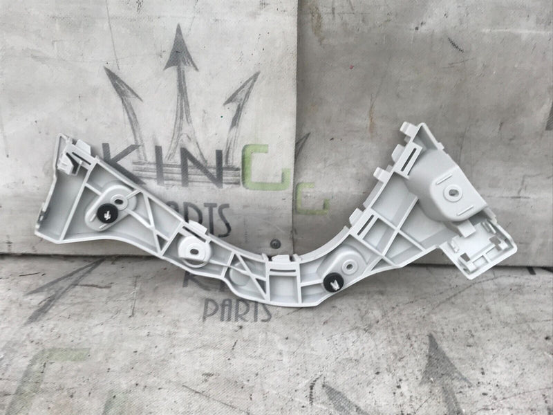 FORD FOCUS REAR RIGHT BUMPER MOUNT TRIM BRACKET 2099433