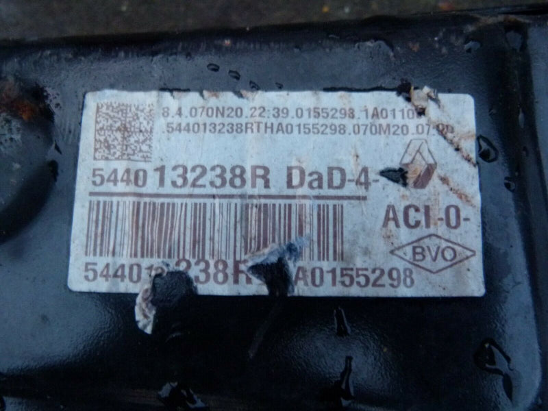 RENAULT CAPTUR 1.5 DCI FRONT SUBFRAME AXLE CARRIER & ANTI-ROLL SWAY BAR