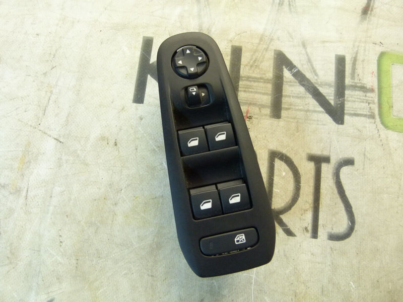 PEUGEOT 308 SW ESTATE 2017-21 FRONT DRIVER DOOR STEERING PANEL 98248414ZD