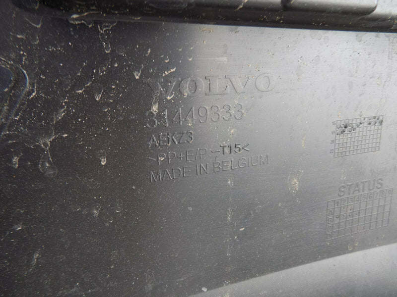 VOLVO XC40 2018 2019 LOWER REAR BUMPER GENUINE 6x PDC 31449333