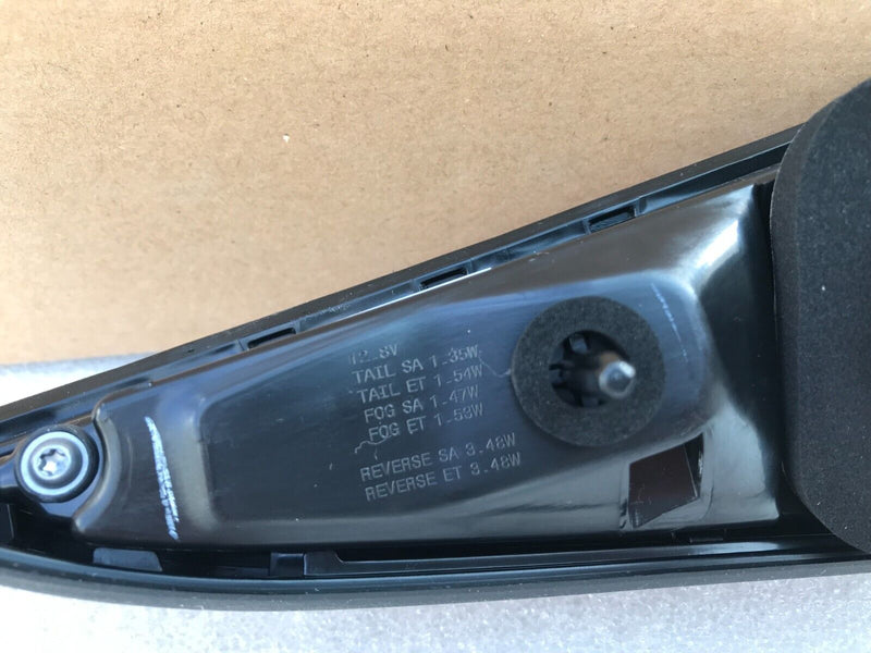 MERCEDES W206 ESTATE 2021-ON *10 PIN REAR TAIL LIGHT LEFT PASSENGER A2069060901