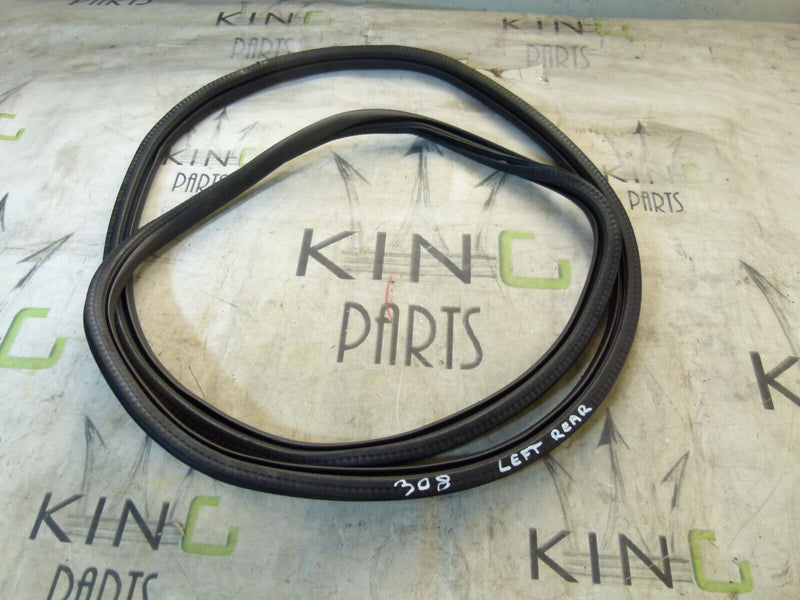 PEUGEOT 308 SW ESTATE 2017-21 REAR LEFT SIDE DOOR RUBBER SEAL 9677854480