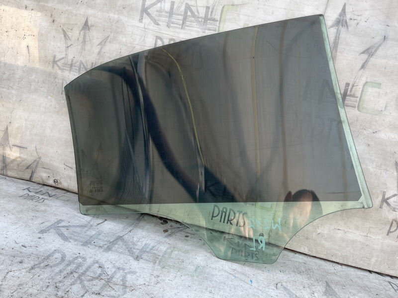 MERCEDES E CLASS W212 2010-16 REAR DOOR LEFT PASSENGER SIDE WINDOW GLASS GENUINE