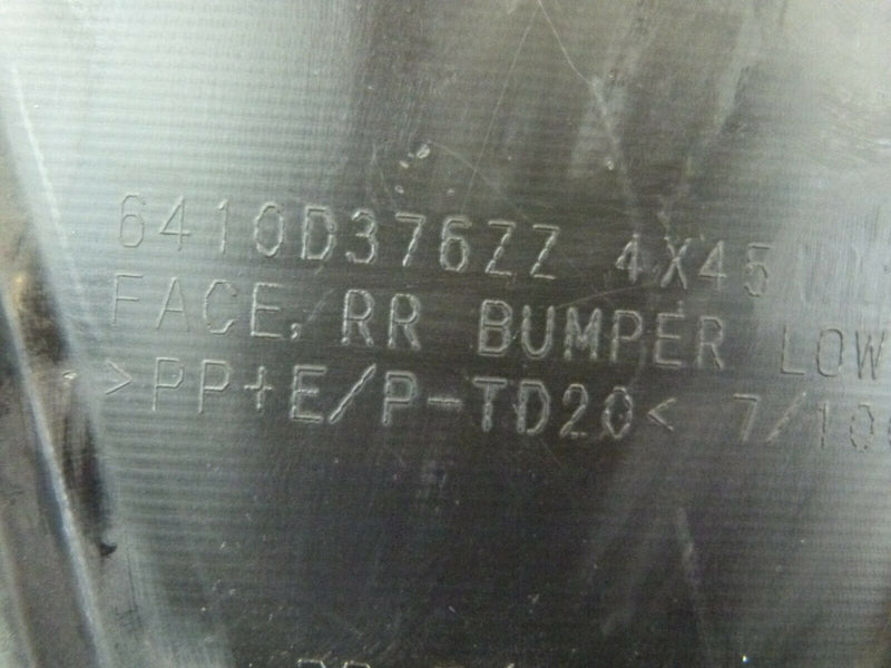 MITSUBISHI ECLIPSE CROSS 2018-ON GENUINE REAR BUMPER PDC 6410d376ZZ