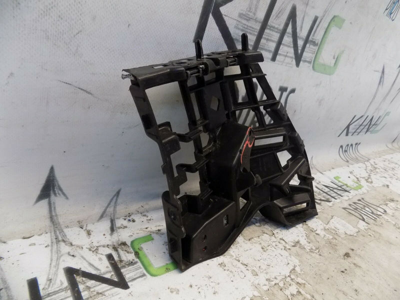 VOLVO XC90 2015-ON  FRONT BUMPER LEFT SIDE BRACKET HOLDER 31353405