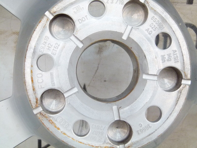 AUDI TT S-LINE WHEEL ALLOY RIM & TIRE 9JX19H2 ET52 8S0601025AQ GENUINE