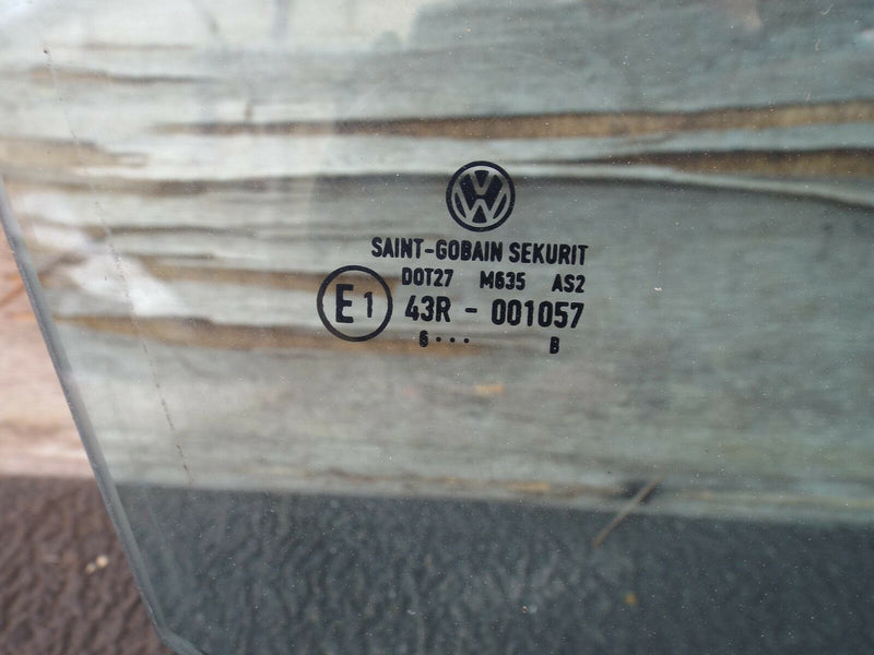 VW Golf MK5 2004-2008 5 Door Front Door Window Glass Right Driver Side O/S