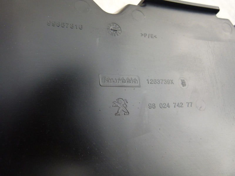 PEUGEOT 2008 2013-2015 FRONT BUMPER COVER SHUTTER GENUINE 9802474280