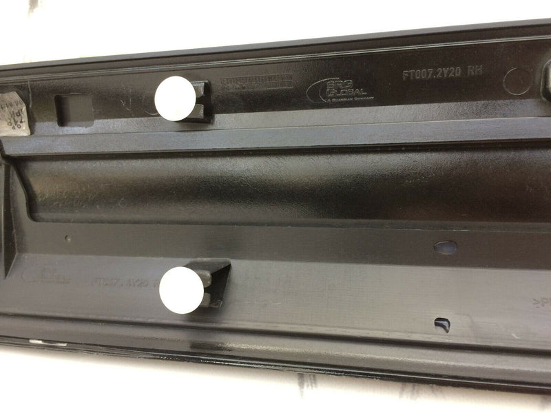 FIAT 500L FACELIFT 2018 FRONT DOOR PANEL RIGHT SIDE TRIM MOULDING 735651106
