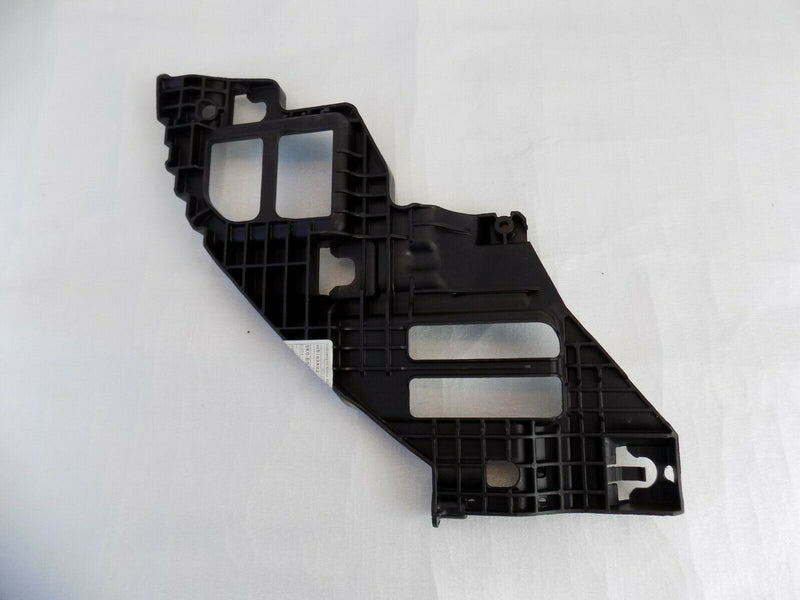 VW GOLF VI 2009-2012 FRONT BUMPER RIGHT HOLDER BRACKET 5K0807228A /S32-52