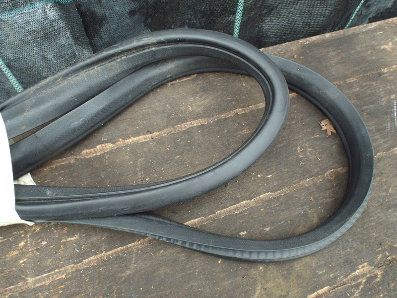 MERCDES B CLASS 2006-2011 REAR DOOR SEAL INNER ON BODY RIGHT SIDE O/S