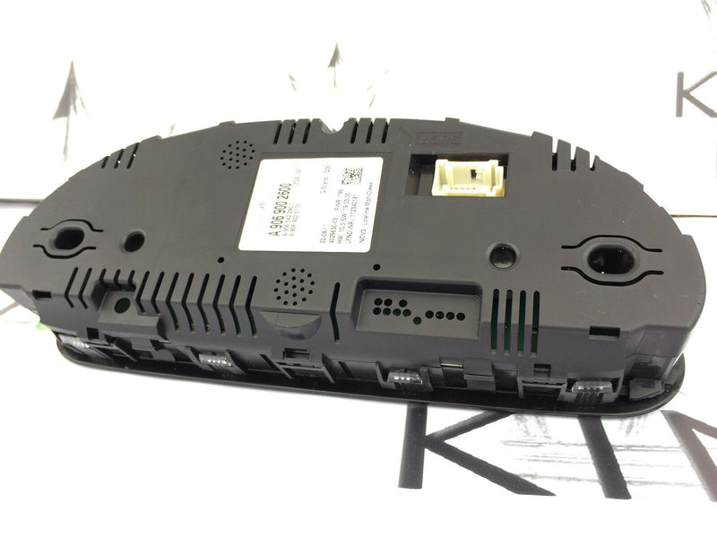 MERCEDES SPRINTER VW CRAFTER 12-16 SPEEDOMETER INSTRUMENT CLUSTER A9069002600