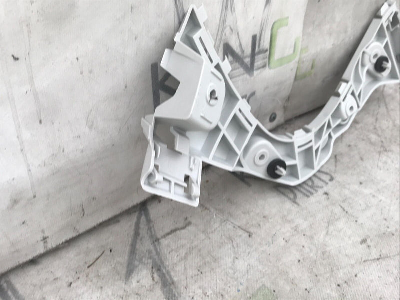 FORD FOCUS REAR LEFT BUMPER MOUNT TRIM BRACKET F1EB-17E851-D